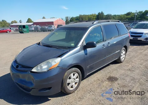 2010 Toyota Sienna Ce/Le из США, поврежденный, VIN 5TDKK4CC1AS329174